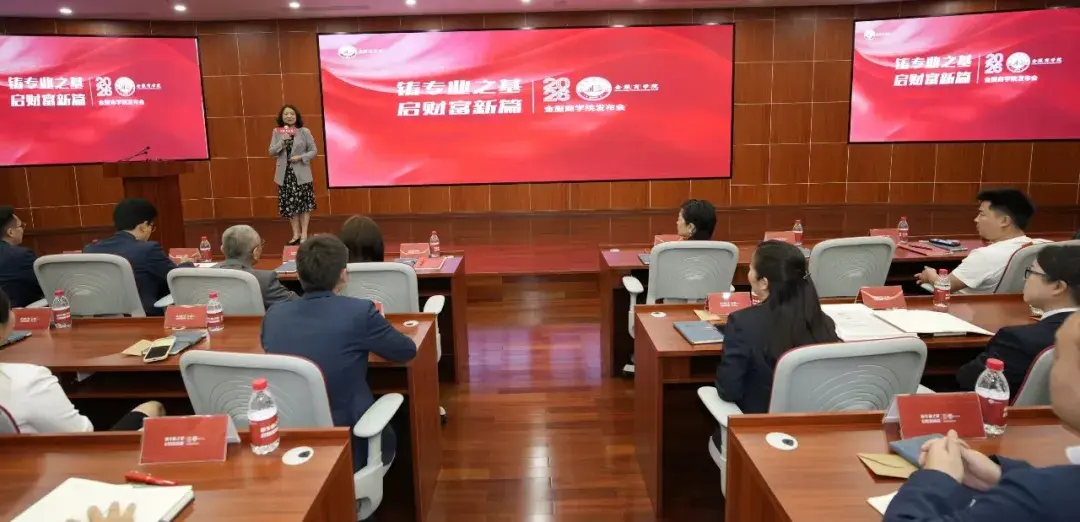 v2-b72e87cb7150562f4cb63df5034eee73_1440w 4